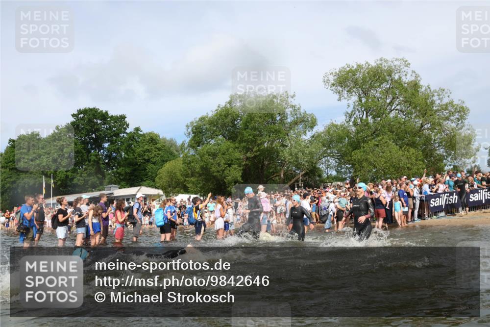 21.06.2026 - Viking Triathlon Michael Strokosch http://msf.ph/oto/9842646 21.06.2026 10:04:10 Schwimmen 195, 197, 227, 239, 243, 269, 279, 333, 377, 397, 400, 496, 526, 654, 666 meine-sportfotos.de