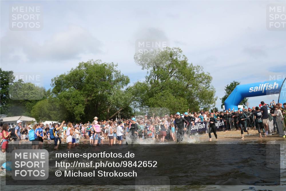 21.06.2026 - Viking Triathlon Michael Strokosch http://msf.ph/oto/9842652 21.06.2026 10:04:12 Schwimmen 195, 197, 227, 239, 243, 269, 279, 333, 377, 397, 400, 496, 526, 654, 666 meine-sportfotos.de