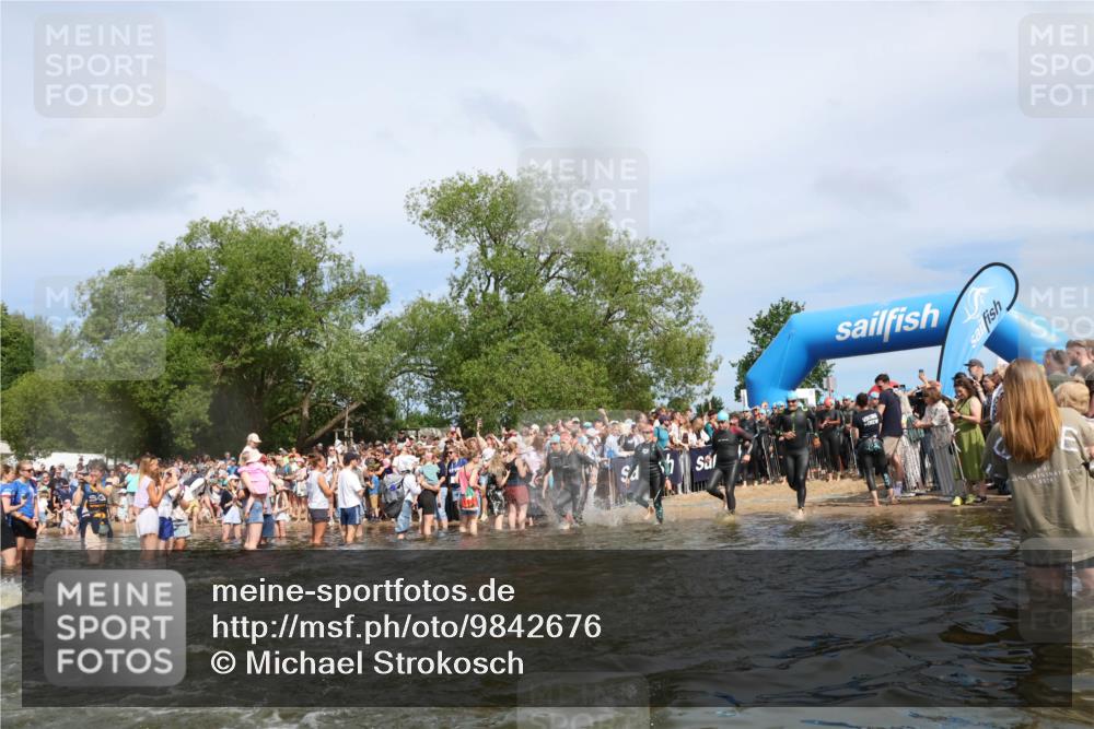 21.06.2026 - Viking Triathlon Michael Strokosch http://msf.ph/oto/9842676 21.06.2026 10:04:22 Schwimmen 96, 132, 179, 205, 213, 227, 239, 241, 256, 377, 411, 526, 602, 614, 666 meine-sportfotos.de