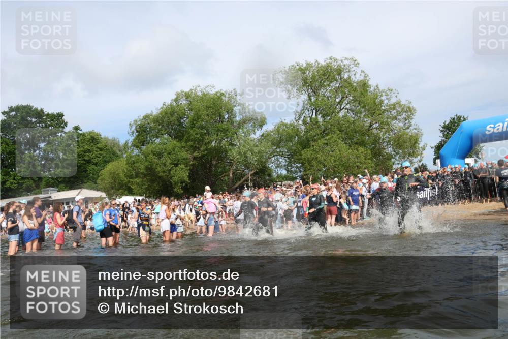 21.06.2026 - Viking Triathlon Michael Strokosch http://msf.ph/oto/9842681 21.06.2026 10:04:23 Schwimmen 96, 132, 179, 205, 213, 239, 241, 256, 377, 411, 526, 602, 614, 658, 666 meine-sportfotos.de