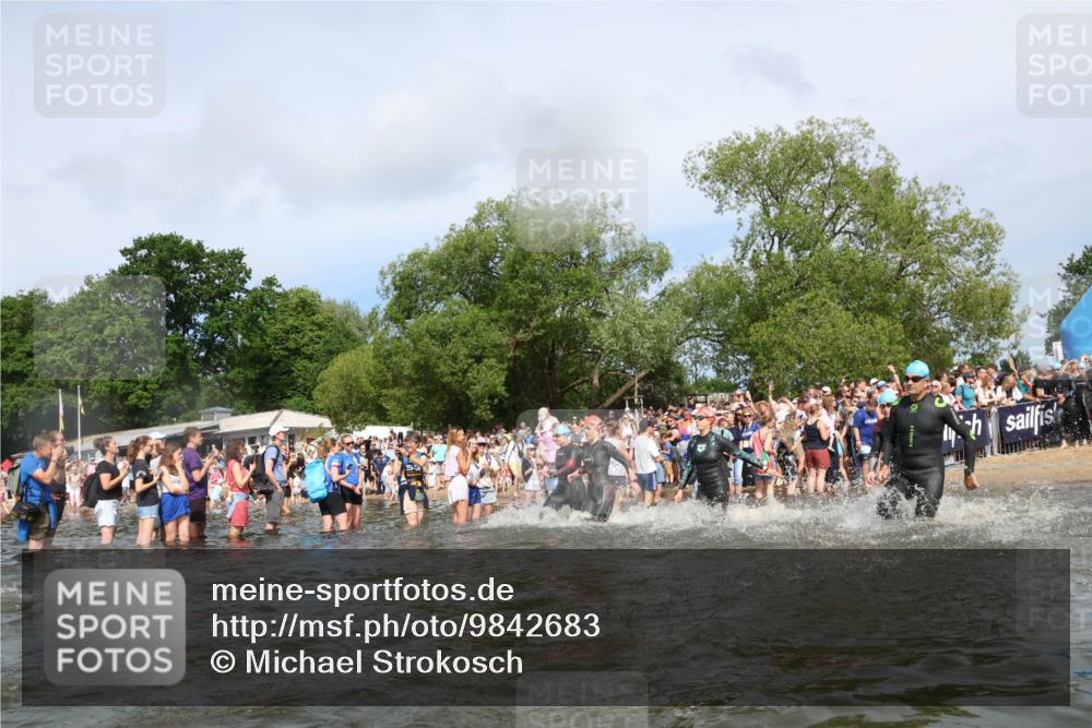 21.06.2026 - Viking Triathlon Michael Strokosch http://msf.ph/oto/9842683 21.06.2026 10:04:24 Schwimmen 96, 125, 132, 179, 205, 213, 241, 256, 377, 398, 411, 465, 590, 602, 614, 658 meine-sportfotos.de