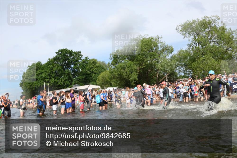 21.06.2026 - Viking Triathlon Michael Strokosch http://msf.ph/oto/9842685 21.06.2026 10:04:25 Schwimmen 96, 125, 132, 179, 205, 213, 241, 256, 398, 411, 465, 590, 602, 614, 658 meine-sportfotos.de