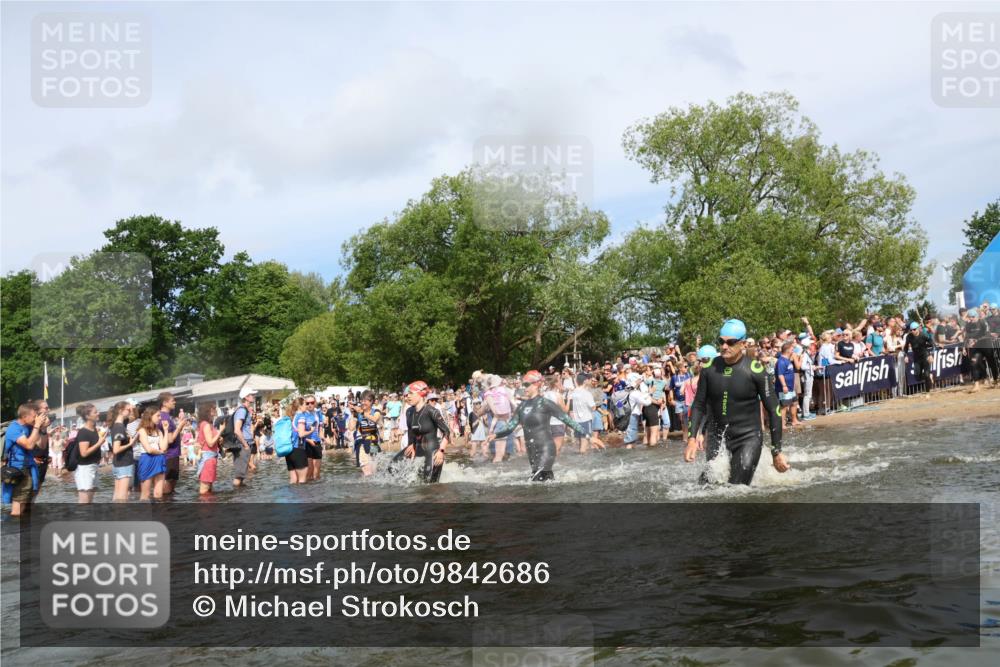 21.06.2026 - Viking Triathlon Michael Strokosch http://msf.ph/oto/9842686 21.06.2026 10:04:25 Schwimmen 96, 125, 132, 179, 205, 213, 241, 256, 398, 411, 465, 590, 602, 614, 658 meine-sportfotos.de