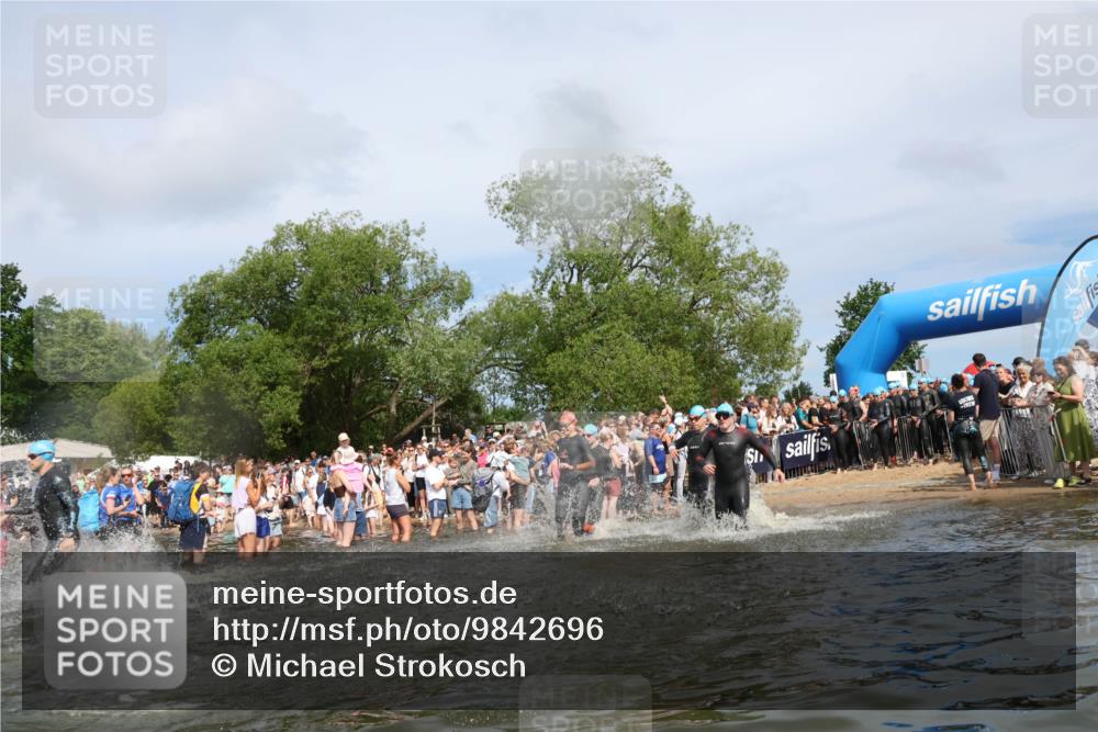 21.06.2026 - Viking Triathlon Michael Strokosch http://msf.ph/oto/9842696 21.06.2026 10:04:29 Schwimmen 125, 132, 167, 179, 241, 358, 398, 425, 465, 473, 590, 602, 614, 647, 658 meine-sportfotos.de