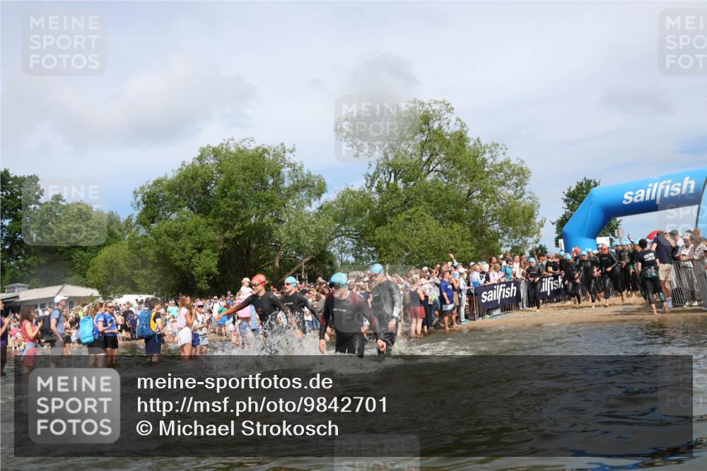 21.06.2026 - Viking Triathlon Michael Strokosch http://msf.ph/oto/9842701 21.06.2026 10:04:30 Schwimmen 125, 132, 167, 179, 241, 358, 398, 425, 465, 473, 590, 602, 614, 647, 658 meine-sportfotos.de