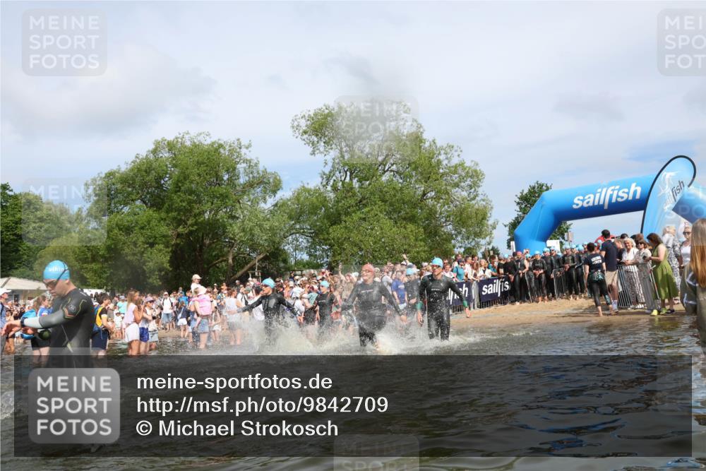 21.06.2026 - Viking Triathlon Michael Strokosch http://msf.ph/oto/9842709 21.06.2026 10:04:34 Schwimmen 63, 125, 167, 232, 349, 358, 398, 425, 465, 473, 484, 511, 590, 647, 658 meine-sportfotos.de
