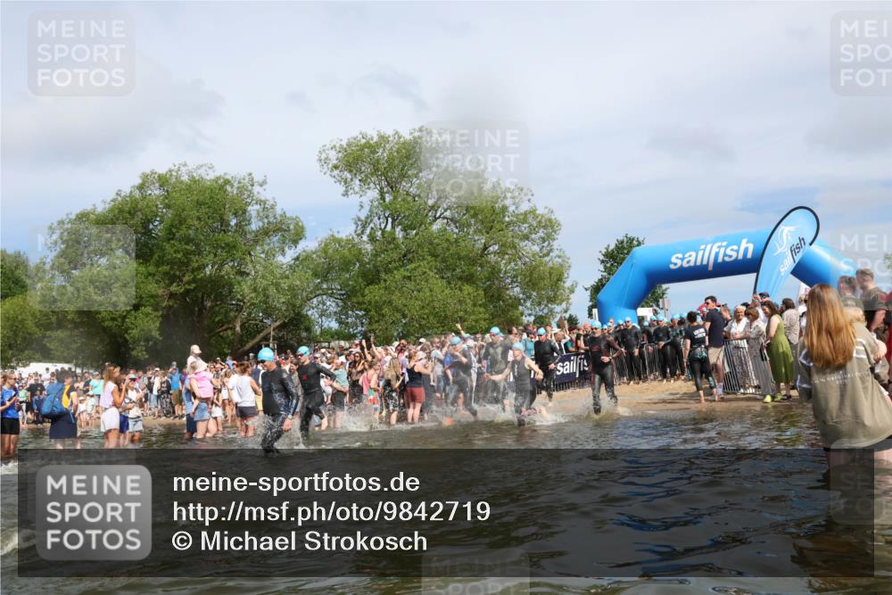 21.06.2026 - Viking Triathlon Michael Strokosch http://msf.ph/oto/9842719 21.06.2026 10:04:37 Schwimmen 63, 125, 167, 231, 232, 349, 358, 398, 425, 465, 473, 484, 511, 590, 647, 658 meine-sportfotos.de
