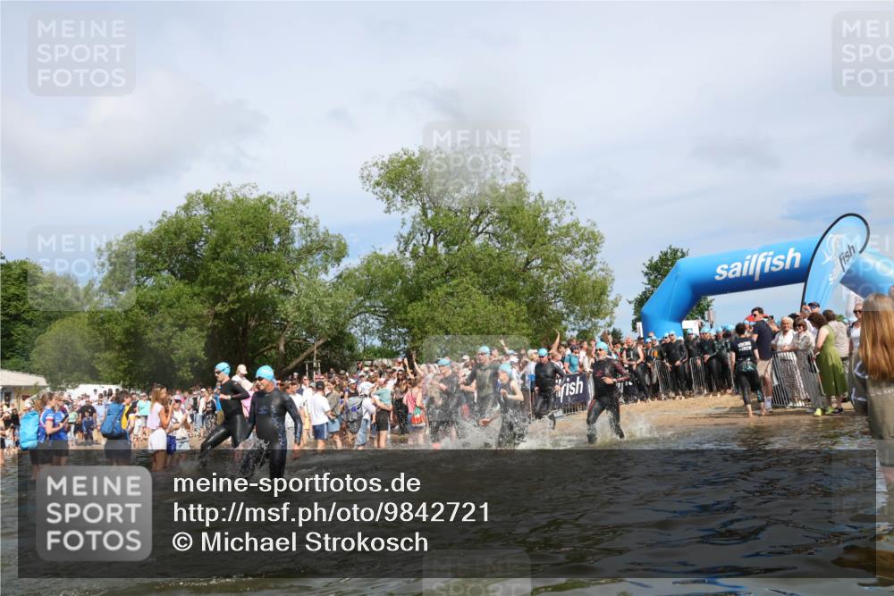 21.06.2026 - Viking Triathlon Michael Strokosch http://msf.ph/oto/9842721 21.06.2026 10:04:38 Schwimmen 44, 63, 125, 150, 167, 231, 232, 247, 349, 358, 398, 425, 465, 473, 484, 511, 590, 647 meine-sportfotos.de