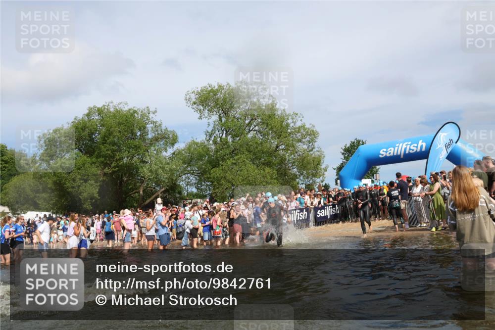 21.06.2026 - Viking Triathlon Michael Strokosch http://msf.ph/oto/9842761 21.06.2026 10:04:53 Schwimmen 22, 34, 175, 214, 286, 351, 353, 355, 456, 492, 508 meine-sportfotos.de