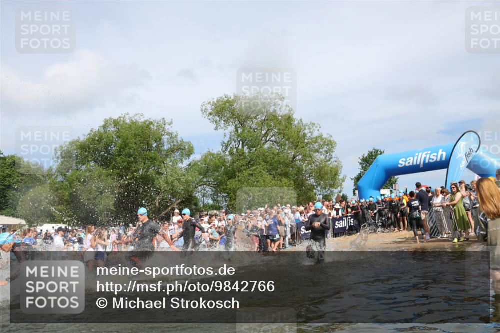 21.06.2026 - Viking Triathlon Michael Strokosch http://msf.ph/oto/9842766 21.06.2026 10:04:55 Schwimmen 22, 34, 175, 214, 286, 318, 350, 351, 353, 456, 461, 492, 508, 516, 650 meine-sportfotos.de