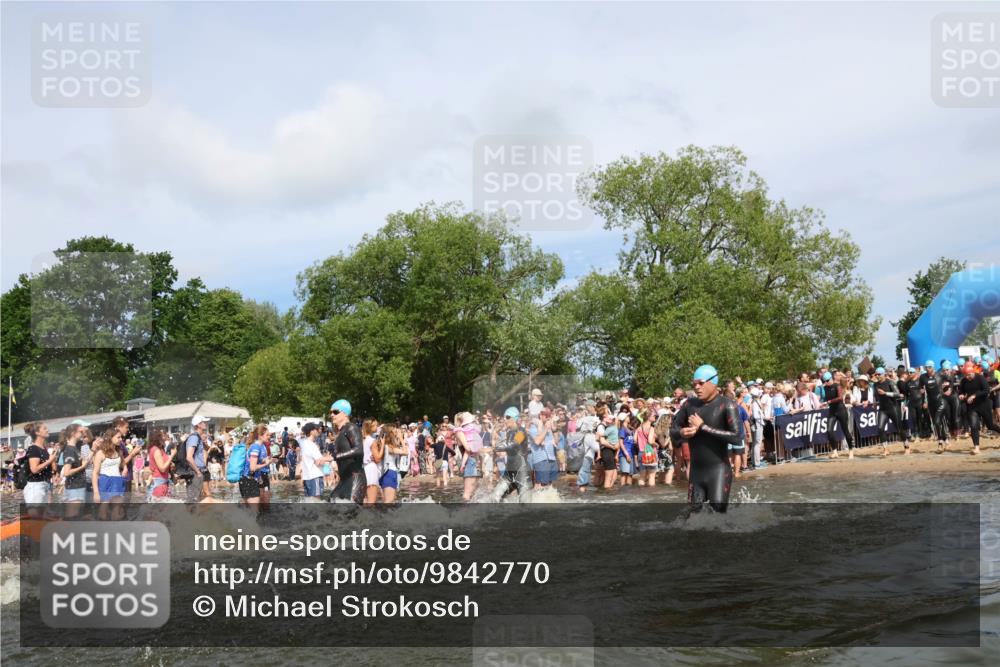 21.06.2026 - Viking Triathlon Michael Strokosch http://msf.ph/oto/9842770 21.06.2026 10:04:56 Schwimmen 22, 34, 175, 214, 286, 318, 350, 351, 353, 456, 461, 492, 508, 516, 650 meine-sportfotos.de