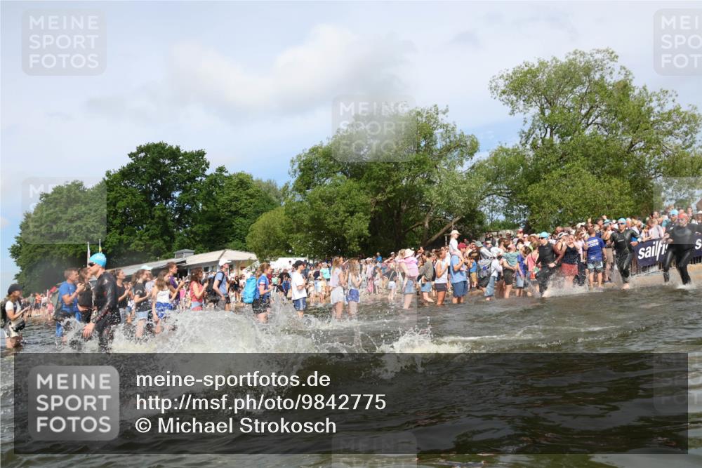 21.06.2026 - Viking Triathlon Michael Strokosch http://msf.ph/oto/9842775 21.06.2026 10:04:58 Schwimmen 22, 34, 175, 214, 318, 350, 351, 353, 456, 461, 492, 508, 516, 650 meine-sportfotos.de
