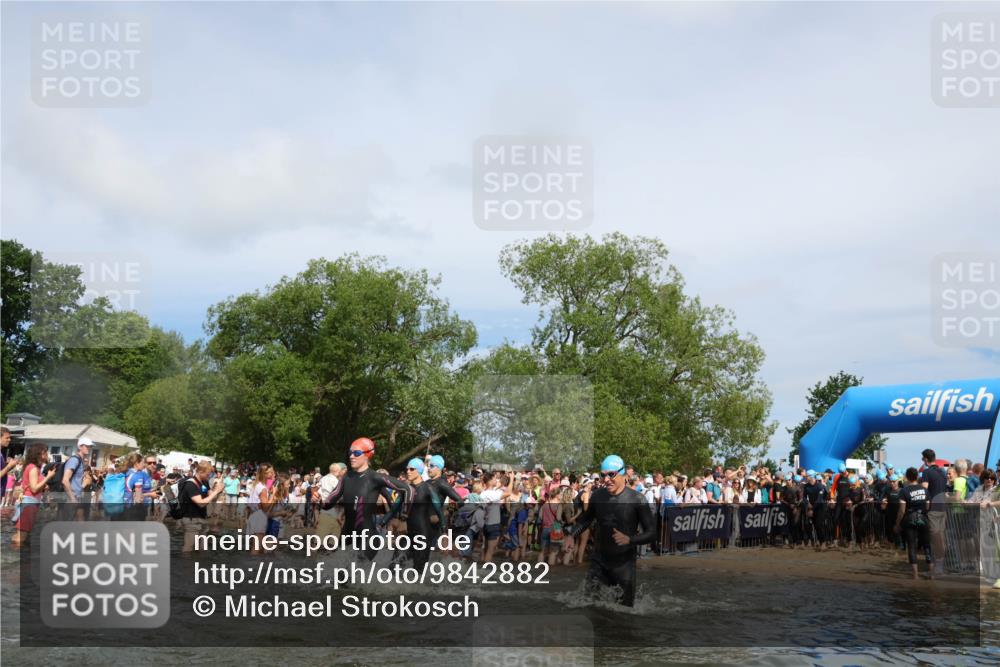 21.06.2026 - Viking Triathlon Michael Strokosch http://msf.ph/oto/9842882 21.06.2026 10:05:40 Schwimmen 45, 134, 234, 262, 276, 316, 387, 393, 399, 471, 482, 520, 528, 578, 663 meine-sportfotos.de