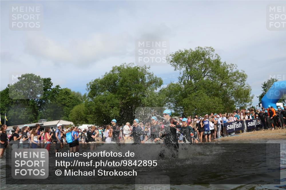 21.06.2026 - Viking Triathlon Michael Strokosch http://msf.ph/oto/9842895 21.06.2026 10:05:45 Schwimmen 45, 78, 160, 183, 193, 234, 316, 387, 393, 399, 482, 528, 567, 578, 663 meine-sportfotos.de