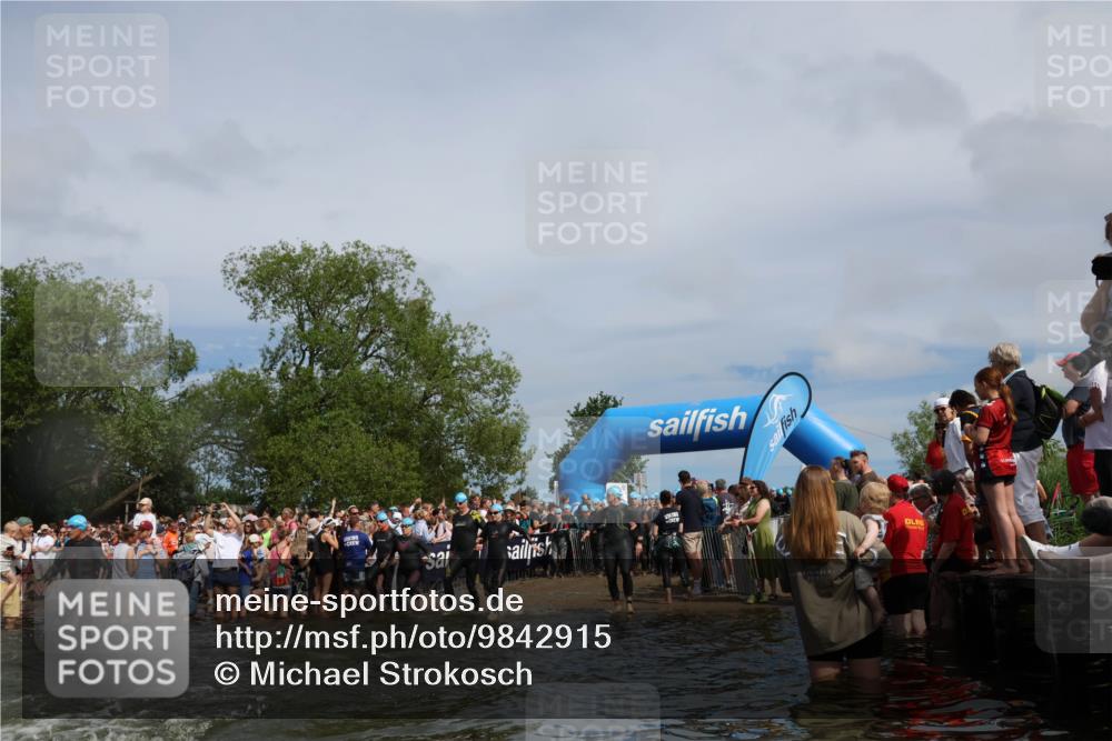 21.06.2026 - Viking Triathlon Michael Strokosch http://msf.ph/oto/9842915 21.06.2026 10:05:52 Schwimmen 45, 78, 156, 160, 183, 193, 282, 316, 393, 498, 505, 528, 563, 567, 578 meine-sportfotos.de