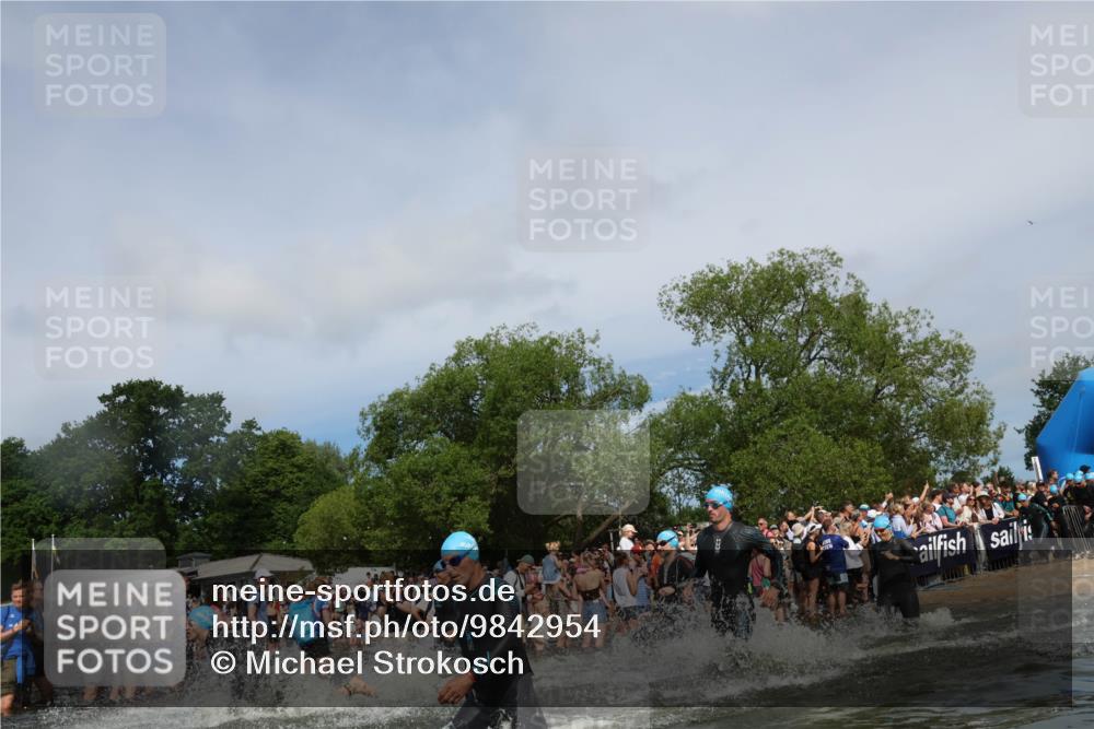 21.06.2026 - Viking Triathlon Michael Strokosch http://msf.ph/oto/9842954 21.06.2026 10:06:05 Schwimmen 91, 93, 147, 153, 162, 173, 185, 259, 261, 273, 368, 405, 443, 479, 541 meine-sportfotos.de