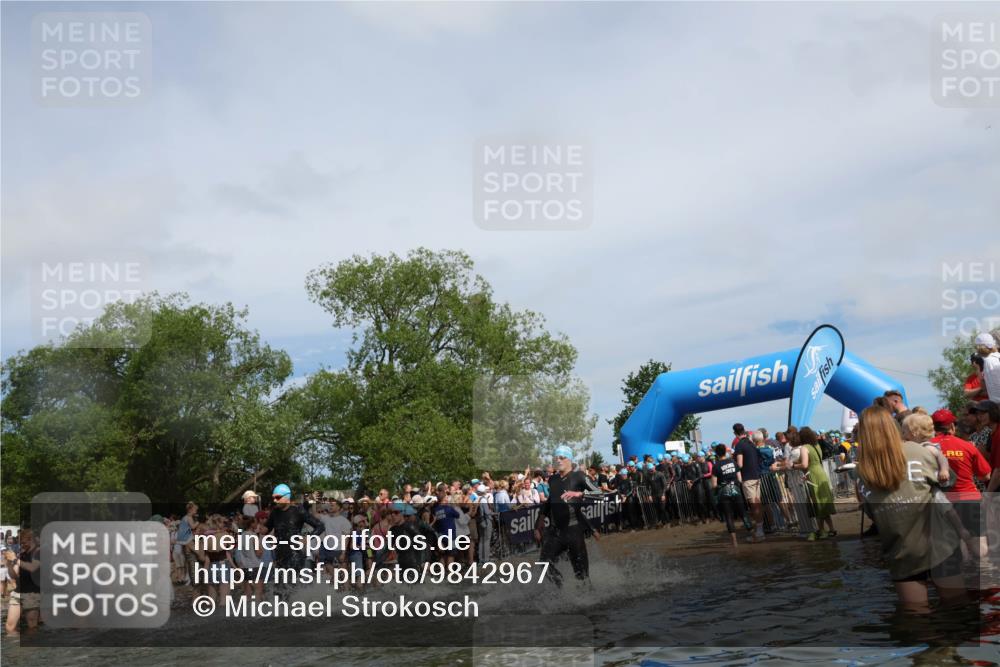 21.06.2026 - Viking Triathlon Michael Strokosch http://msf.ph/oto/9842967 21.06.2026 10:06:10 Schwimmen 41, 147, 153, 162, 173, 185, 190, 248, 273, 368, 378, 405, 479, 541, 550 meine-sportfotos.de