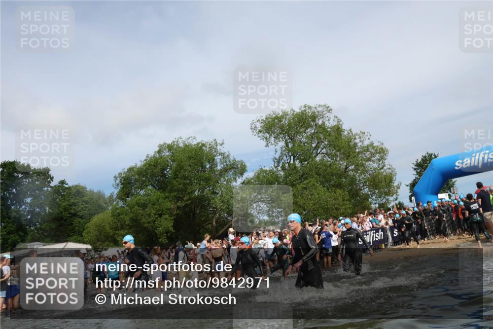 21.06.2026 - Viking Triathlon Michael Strokosch http://msf.ph/oto/9842971 21.06.2026 10:06:11 Schwimmen 41, 147, 153, 162, 173, 185, 190, 248, 273, 368, 378, 405, 479, 541, 550 meine-sportfotos.de
