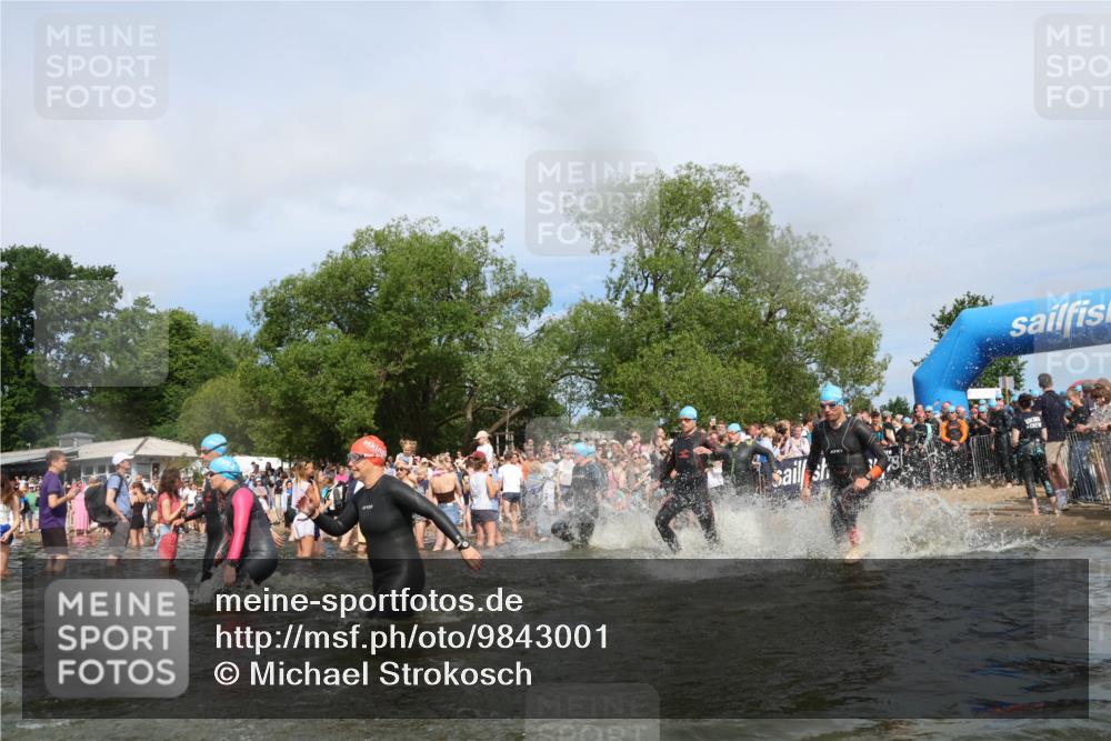 21.06.2026 - Viking Triathlon Michael Strokosch http://msf.ph/oto/9843001 21.06.2026 10:06:23 Schwimmen 41, 72, 85, 184, 190, 212, 248, 274, 312, 378, 415, 489, 522, 533, 539, 550, 577, 603 meine-sportfotos.de