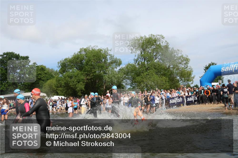 21.06.2026 - Viking Triathlon Michael Strokosch http://msf.ph/oto/9843004 21.06.2026 10:06:24 Schwimmen 56, 72, 85, 184, 188, 190, 212, 274, 312, 378, 415, 489, 522, 533, 539, 550, 577, 603 meine-sportfotos.de