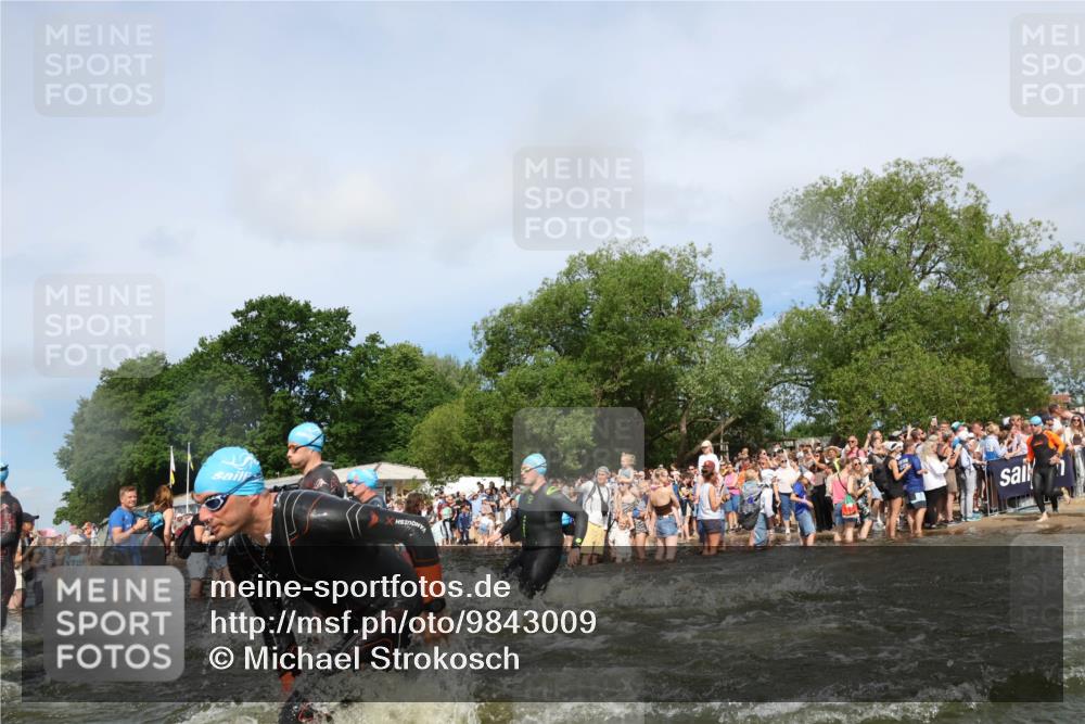 21.06.2026 - Viking Triathlon Michael Strokosch http://msf.ph/oto/9843009 21.06.2026 10:06:26 Schwimmen 56, 72, 85, 184, 188, 212, 274, 312, 415, 489, 522, 533, 539, 577, 603 meine-sportfotos.de