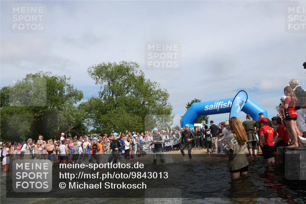 21.06.2026 - Viking Triathlon Michael Strokosch http://msf.ph/oto/9843013 21.06.2026 10:06:28 Schwimmen 56, 72, 85, 151, 177, 184, 188, 212, 274, 415, 445, 489, 522, 533, 539, 577, 603, 616, 619 meine-sportfotos.de