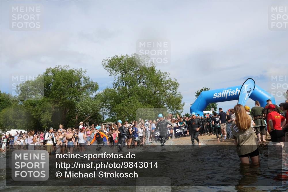 21.06.2026 - Viking Triathlon Michael Strokosch http://msf.ph/oto/9843014 21.06.2026 10:06:28 Schwimmen 56, 72, 85, 151, 177, 184, 188, 212, 274, 415, 445, 489, 522, 533, 539, 577, 603, 616, 619 meine-sportfotos.de