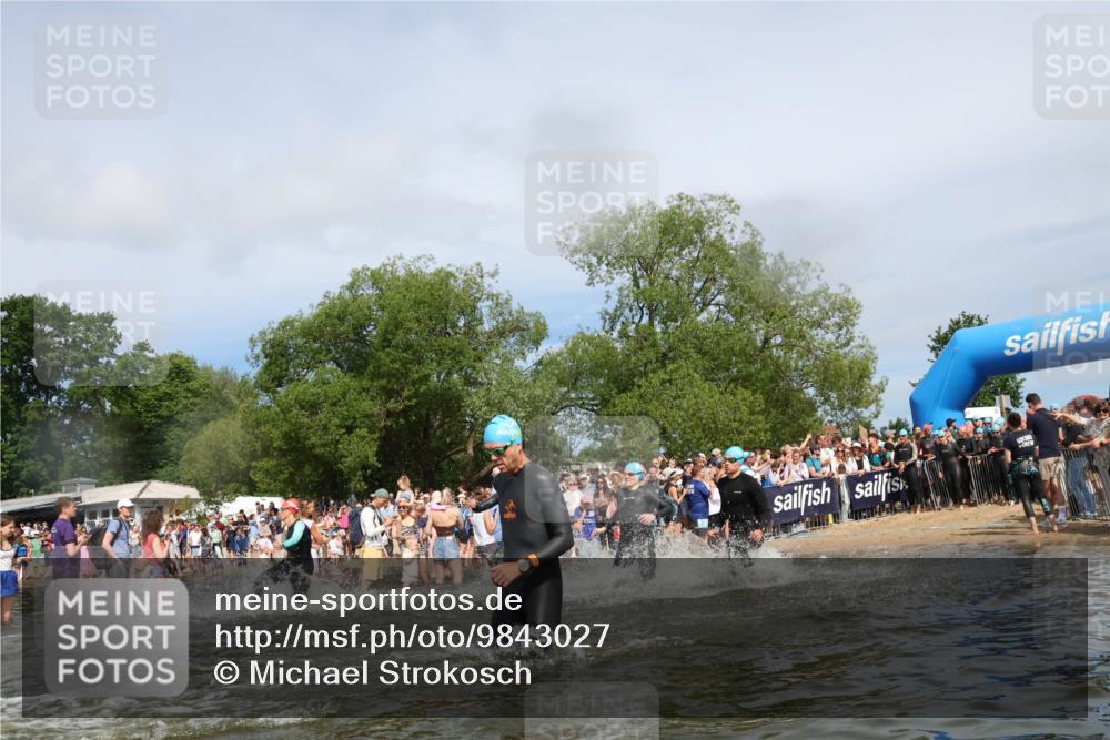 21.06.2026 - Viking Triathlon Michael Strokosch http://msf.ph/oto/9843027 21.06.2026 10:06:33 Schwimmen 56, 72, 85, 151, 177, 188, 212, 415, 445, 522, 539, 577, 616, 619 meine-sportfotos.de