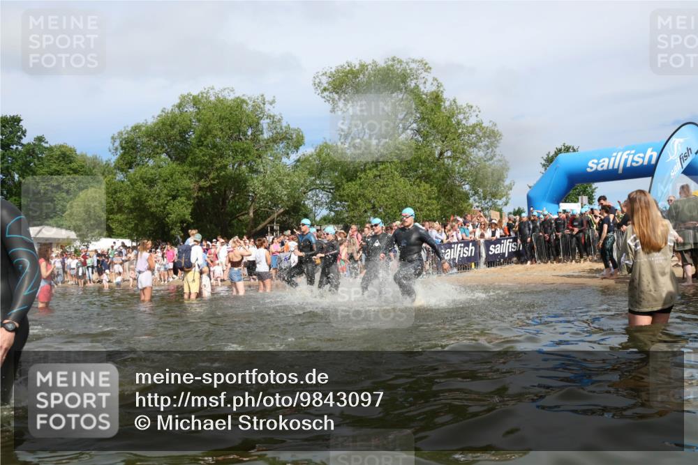 21.06.2026 - Viking Triathlon Michael Strokosch http://msf.ph/oto/9843097 21.06.2026 10:06:59 Schwimmen 54, 60, 69, 94, 123, 307, 314, 329, 345, 369, 449, 609, 615, 668 meine-sportfotos.de