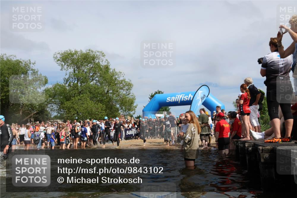 21.06.2026 - Viking Triathlon Michael Strokosch http://msf.ph/oto/9843102 21.06.2026 10:07:02 Schwimmen 37, 54, 60, 69, 94, 123, 307, 314, 329, 345, 369, 449, 609, 615, 668 meine-sportfotos.de