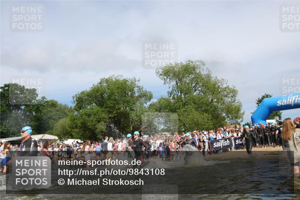 21.06.2026 - Viking Triathlon Michael Strokosch http://msf.ph/oto/9843108 21.06.2026 10:07:04 Schwimmen 37, 60, 69, 94, 123, 135, 289, 307, 314, 329, 345, 369, 470, 523, 555 meine-sportfotos.de