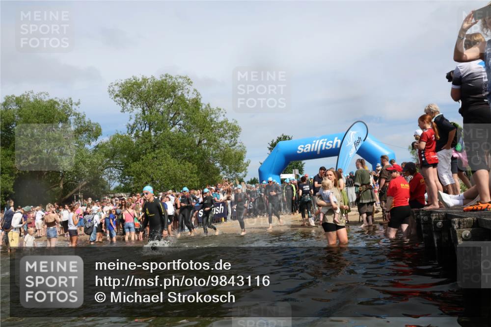 21.06.2026 - Viking Triathlon Michael Strokosch http://msf.ph/oto/9843116 21.06.2026 10:07:07 Schwimmen 37, 60, 69, 94, 123, 135, 289, 307, 314, 329, 345, 369, 470, 523, 555 meine-sportfotos.de