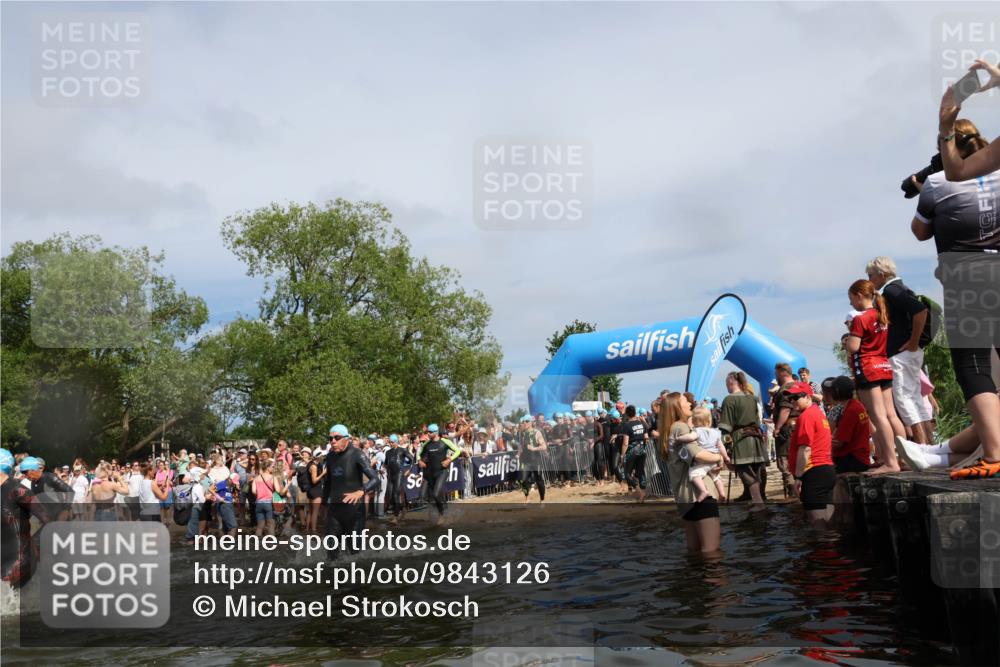 21.06.2026 - Viking Triathlon Michael Strokosch http://msf.ph/oto/9843126 21.06.2026 10:07:11 Schwimmen 37, 69, 116, 135, 289, 307, 329, 369, 390, 470, 483, 523, 555, 574, 662 meine-sportfotos.de