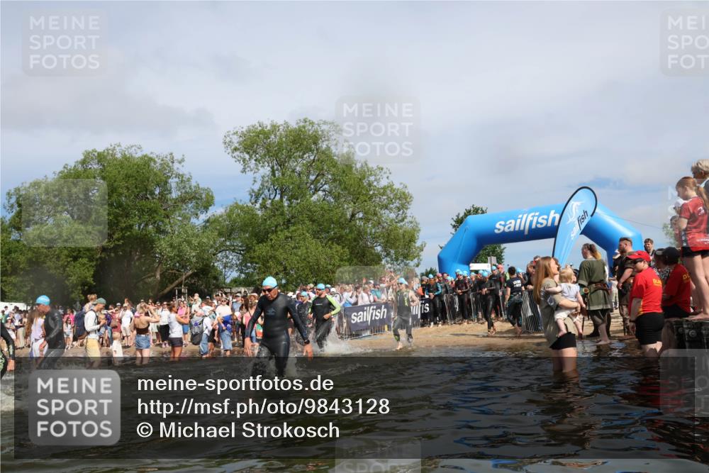 21.06.2026 - Viking Triathlon Michael Strokosch http://msf.ph/oto/9843128 21.06.2026 10:07:12 Schwimmen 37, 69, 116, 135, 289, 307, 329, 369, 390, 470, 483, 523, 555, 574, 662 meine-sportfotos.de