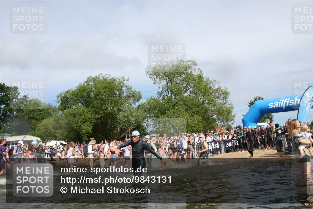21.06.2026 - Viking Triathlon Michael Strokosch http://msf.ph/oto/9843131 21.06.2026 10:07:13 Schwimmen 37, 69, 116, 135, 289, 307, 329, 369, 390, 470, 483, 523, 555, 574, 662 meine-sportfotos.de