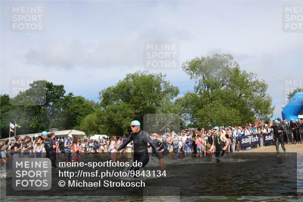 21.06.2026 - Viking Triathlon Michael Strokosch http://msf.ph/oto/9843134 21.06.2026 10:07:14 Schwimmen 37, 116, 135, 163, 289, 390, 401, 469, 470, 483, 523, 555, 574, 662 meine-sportfotos.de