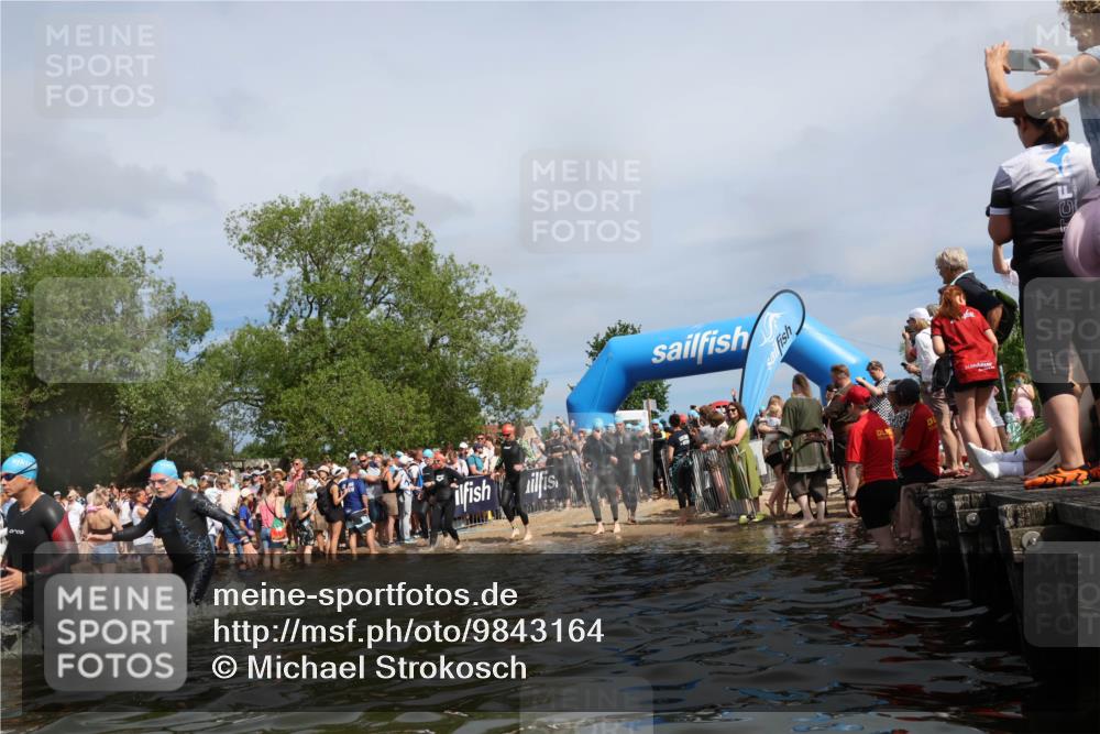 21.06.2026 - Viking Triathlon Michael Strokosch http://msf.ph/oto/9843164 21.06.2026 10:07:27 Schwimmen 76, 107, 115, 158, 163, 209, 253, 401, 403, 469, 510, 540, 605, 624, 659 meine-sportfotos.de