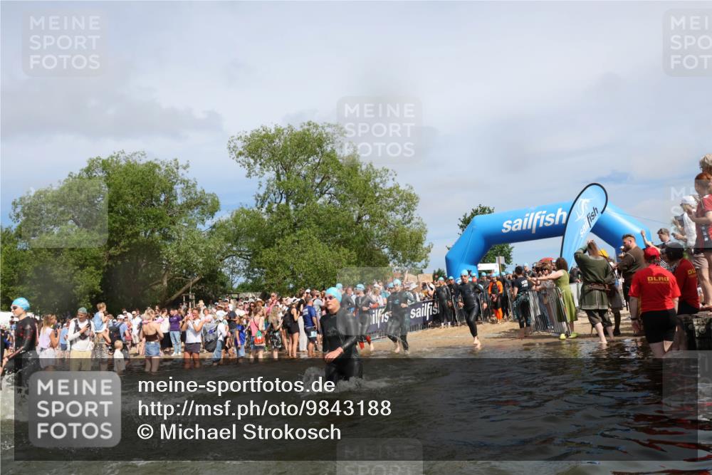 21.06.2026 - Viking Triathlon Michael Strokosch http://msf.ph/oto/9843188 21.06.2026 10:07:37 Schwimmen 24, 66, 107, 164, 253, 258, 275, 306, 313, 346, 366, 540, 605, 628, 659 meine-sportfotos.de