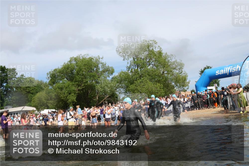 21.06.2026 - Viking Triathlon Michael Strokosch http://msf.ph/oto/9843192 21.06.2026 10:07:38 Schwimmen 24, 66, 107, 164, 253, 258, 275, 306, 313, 346, 366, 540, 605, 628, 659 meine-sportfotos.de