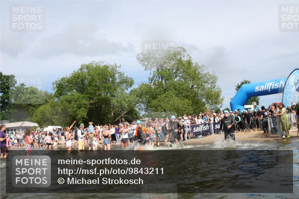 21.06.2026 - Viking Triathlon Michael Strokosch http://msf.ph/oto/9843211 21.06.2026 10:07:45 Schwimmen 36, 66, 81, 97, 124, 164, 275, 313, 363, 366, 374, 413, 448, 622, 630 meine-sportfotos.de