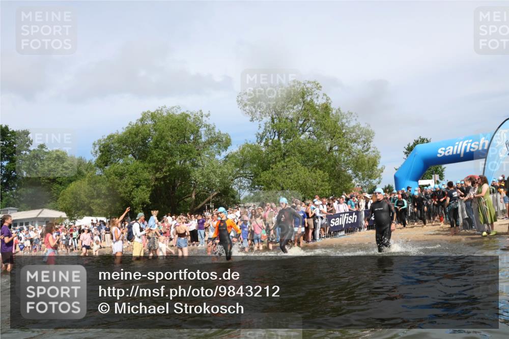 21.06.2026 - Viking Triathlon Michael Strokosch http://msf.ph/oto/9843212 21.06.2026 10:07:45 Schwimmen 36, 66, 81, 97, 124, 164, 275, 313, 363, 366, 374, 413, 448, 622, 630 meine-sportfotos.de