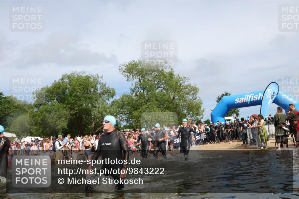 21.06.2026 - Viking Triathlon Michael Strokosch http://msf.ph/oto/9843222 21.06.2026 10:07:49 Schwimmen 36, 81, 97, 124, 217, 295, 298, 363, 374, 388, 413, 448, 494, 622, 630 meine-sportfotos.de