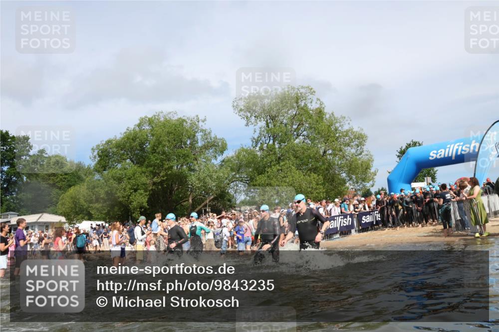 21.06.2026 - Viking Triathlon Michael Strokosch http://msf.ph/oto/9843235 21.06.2026 10:07:55 Schwimmen 57, 97, 124, 178, 217, 257, 295, 298, 388, 413, 494, 534, 622, 630, 635 meine-sportfotos.de