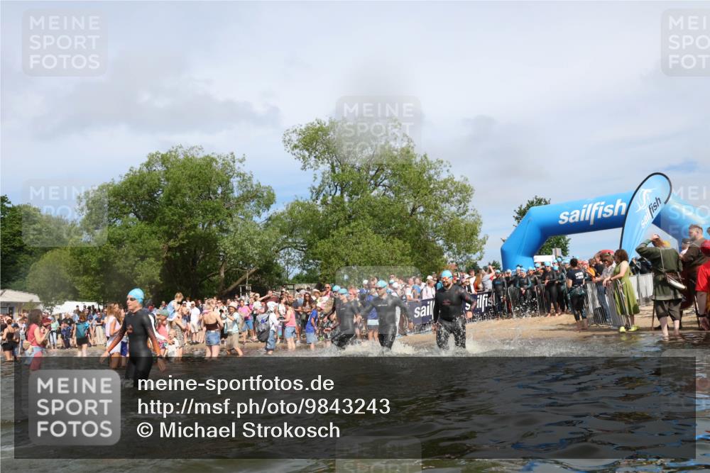 21.06.2026 - Viking Triathlon Michael Strokosch http://msf.ph/oto/9843243 21.06.2026 10:07:59 Schwimmen 57, 71, 178, 217, 257, 295, 298, 388, 424, 494, 534, 607, 635 meine-sportfotos.de