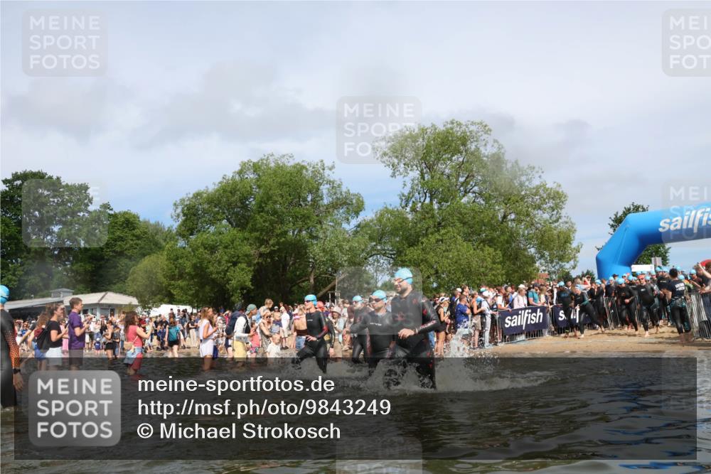 21.06.2026 - Viking Triathlon Michael Strokosch http://msf.ph/oto/9843249 21.06.2026 10:08:01 Schwimmen 57, 71, 178, 182, 217, 257, 295, 298, 388, 424, 427, 494, 534, 607, 635 meine-sportfotos.de