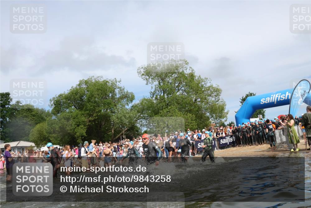21.06.2026 - Viking Triathlon Michael Strokosch http://msf.ph/oto/9843258 21.06.2026 10:08:05 Schwimmen 57, 59, 71, 172, 178, 182, 257, 382, 424, 427, 433, 534, 607, 635, 642 meine-sportfotos.de