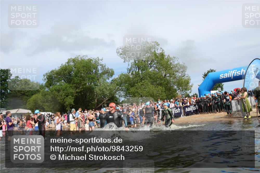 21.06.2026 - Viking Triathlon Michael Strokosch http://msf.ph/oto/9843259 21.06.2026 10:08:05 Schwimmen 57, 59, 71, 172, 178, 182, 257, 382, 424, 427, 433, 534, 607, 635, 642 meine-sportfotos.de
