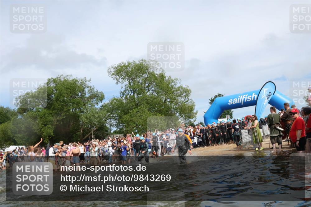 21.06.2026 - Viking Triathlon Michael Strokosch http://msf.ph/oto/9843269 21.06.2026 10:08:10 Schwimmen 59, 71, 101, 172, 182, 283, 335, 382, 421, 424, 427, 433, 434, 607, 642 meine-sportfotos.de