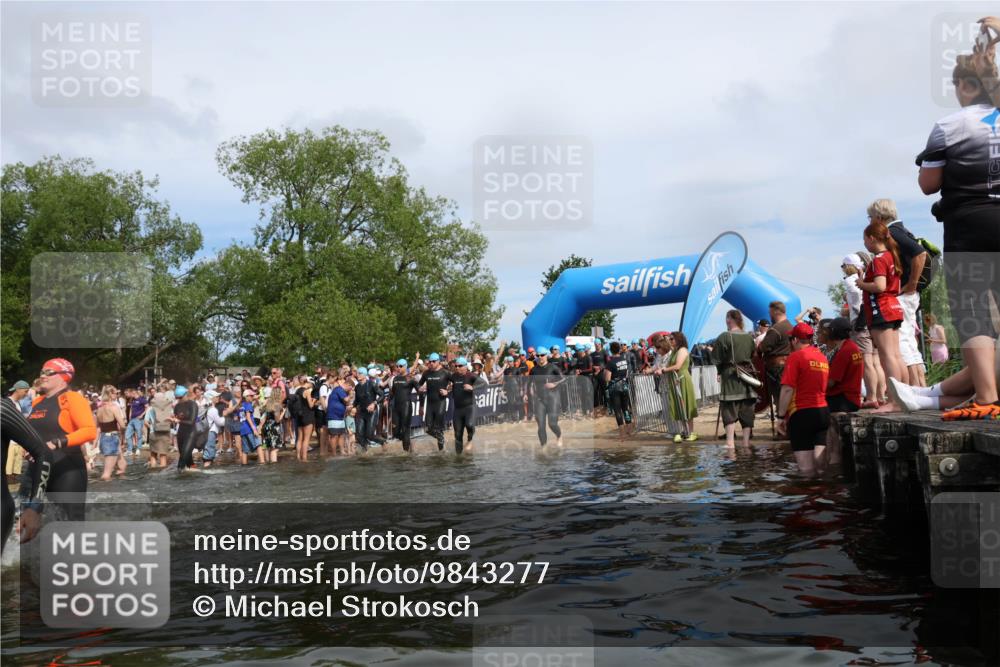 21.06.2026 - Viking Triathlon Michael Strokosch http://msf.ph/oto/9843277 21.06.2026 10:08:13 Schwimmen 59, 71, 101, 172, 182, 223, 250, 283, 335, 382, 416, 421, 424, 427, 433, 434, 463, 564, 607, 642 meine-sportfotos.de