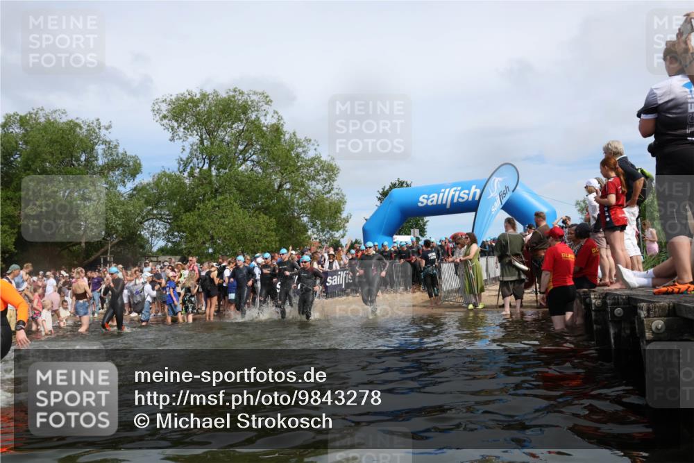 21.06.2026 - Viking Triathlon Michael Strokosch http://msf.ph/oto/9843278 21.06.2026 10:08:13 Schwimmen 59, 71, 101, 172, 182, 223, 250, 283, 335, 382, 416, 421, 424, 427, 433, 434, 463, 564, 607, 642 meine-sportfotos.de